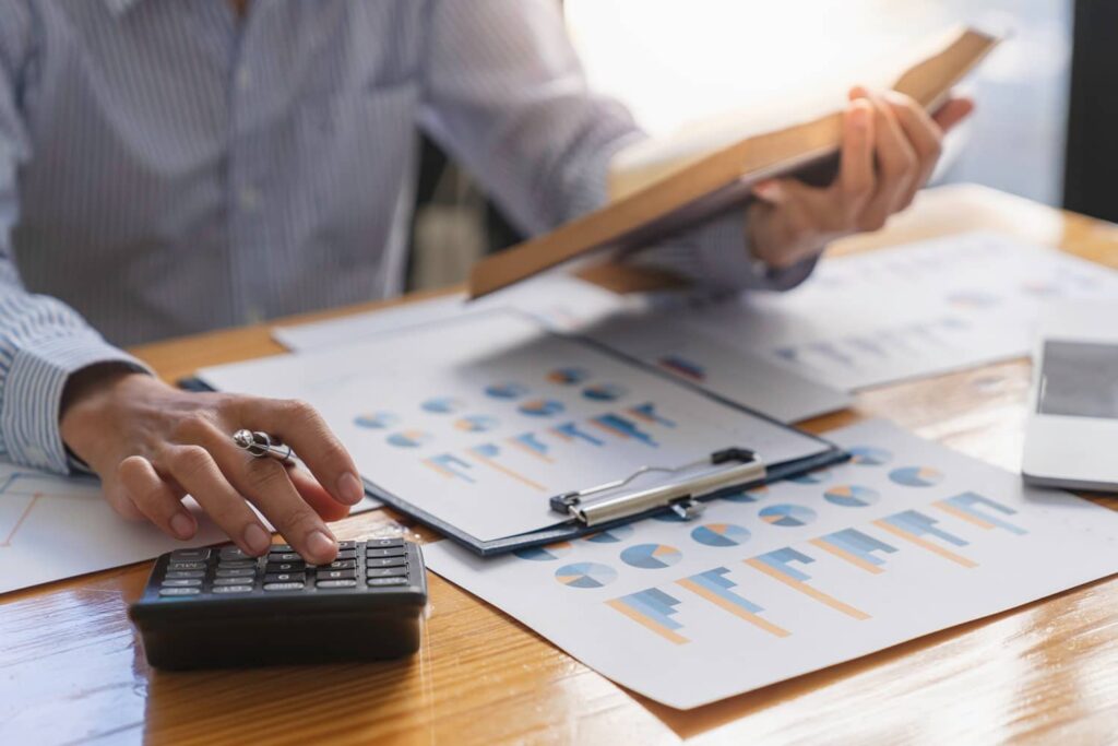 Controle Financeiro Empresarial - Synergy Administração Financeira Ltda